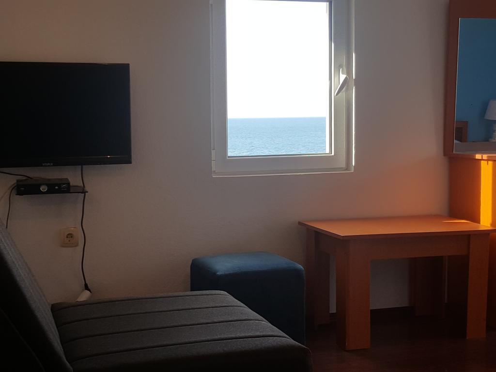 Buljarica Bay Apartments Petrovac Exterior foto
